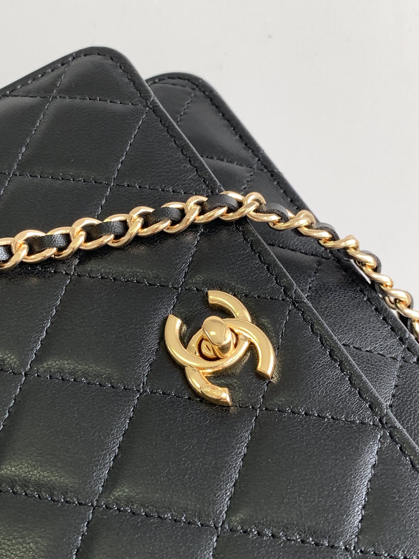 Chanel Gold CC Logo Black Grained Calfskin Gold Chain with Bow Chain Bag WOC AP3910