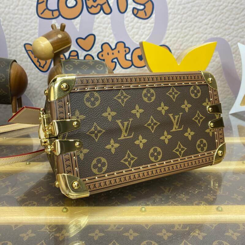 Louis Vuitton Alma Trunk M11114