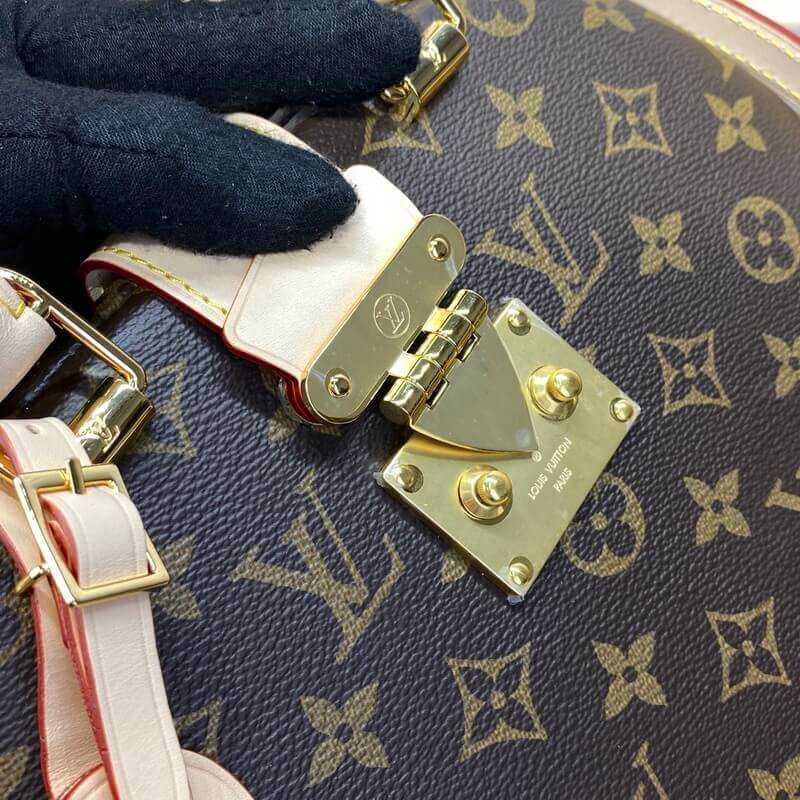 Louis Vuitton Alma Trunk M11114