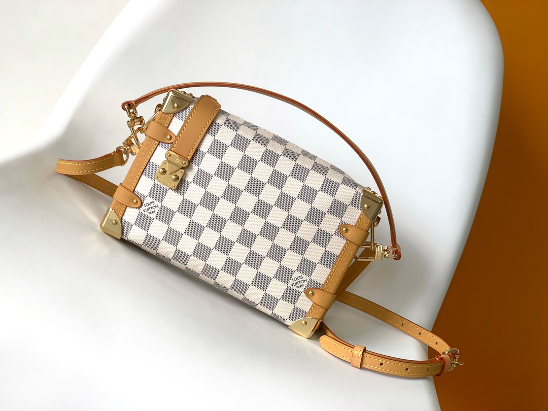 Louis Vuitton M46358 Side Trunk MM Monogram