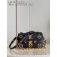 Louis Vuitton M46596 Pochette Métis East West